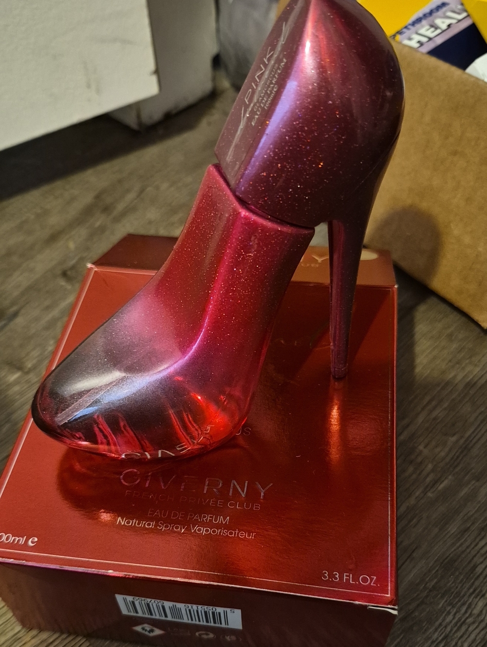 Glamorous Sparkling Red High Heel Perfume Bottle